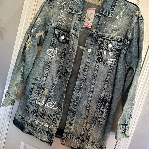 Jella c denim distressed stonewashed jean jacket NWT S - Picture 2 of 12
